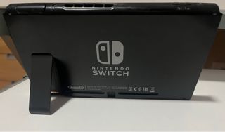 Nintendo Switch: Pantalla + 2 Mandos