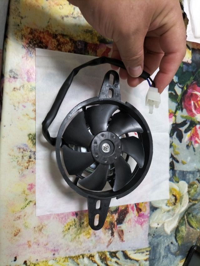 Ventilador 12V para Moto universal 