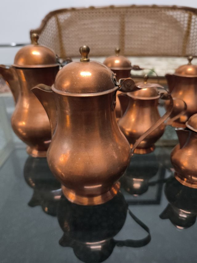 8 Jarras cobre Antiguas