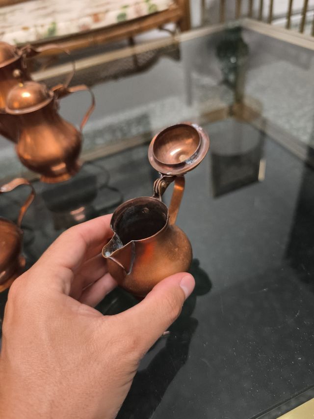 8 Jarras cobre Antiguas