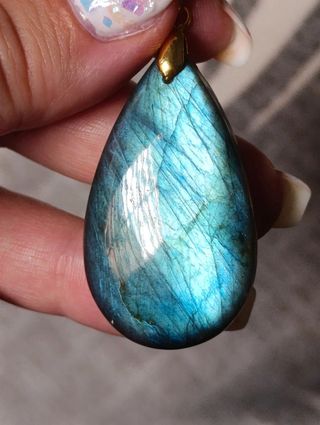 Ciondolo in Labradorite – Protezione Spirituale 