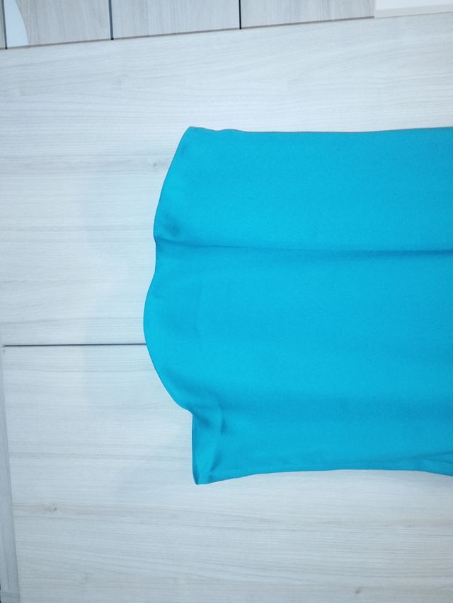 Blusa Mango turquesa talla M