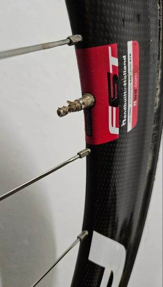 ● FFWD F6T PISTA●