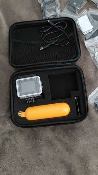 GoPro cámara + accesorios