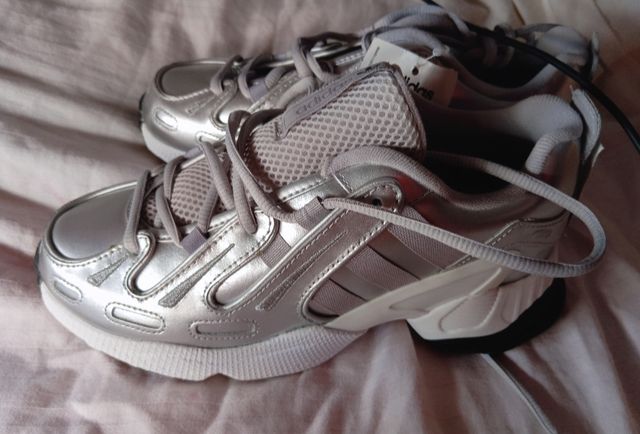 Zapatillas Adidas Plateadas