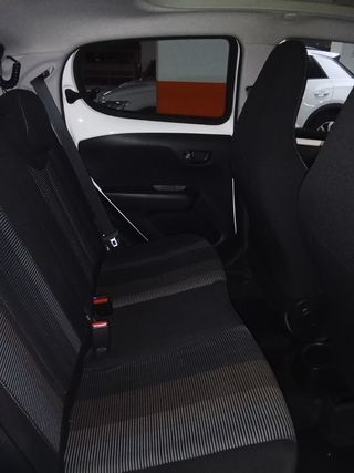 Peugeot 108 2014