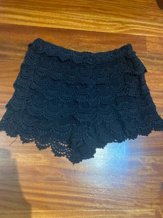 Shorts encaje Zara - Talla S