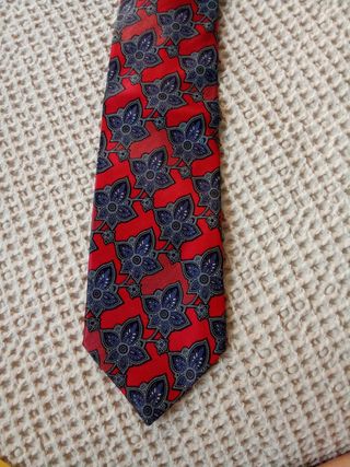 Corbata seda roja y azul