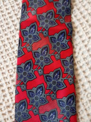 Corbata seda roja y azul