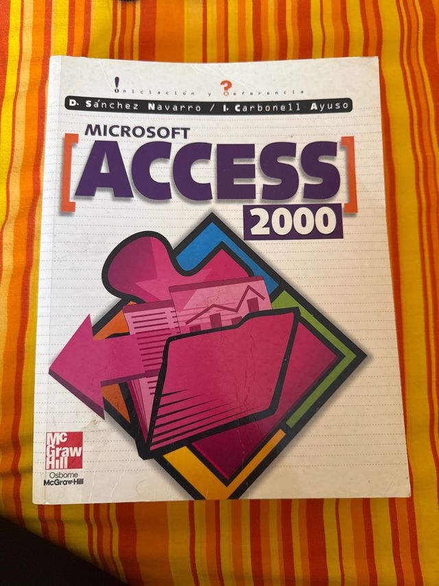 Microsoft Access 2000 (Spanish Edition)