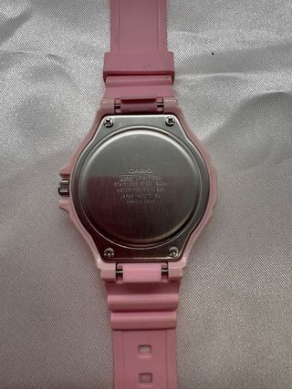 Reloj Casio Rosa WR 100M