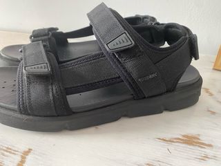 Sandalias Geox Hombre 43- Negras