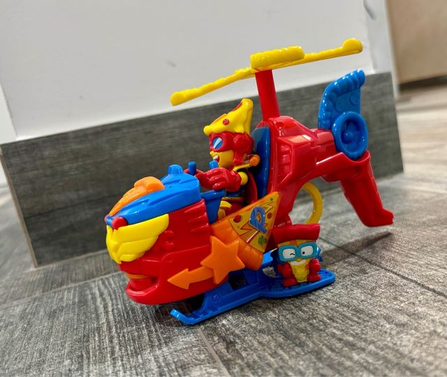 Helicóptero SuperThings Pizza
