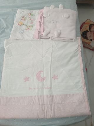 Sábanas bebé - Rosa y Blanco