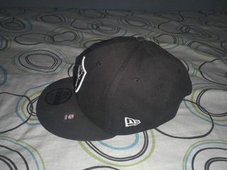 Gorra negra Raiders