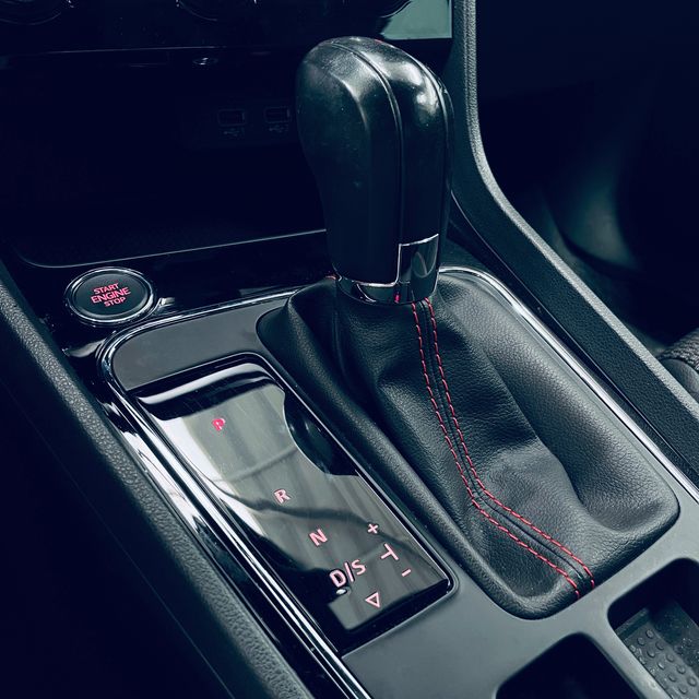 SEAT León 1.5 TSI DSG7 StSp FR