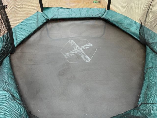 Cama elástica infantil