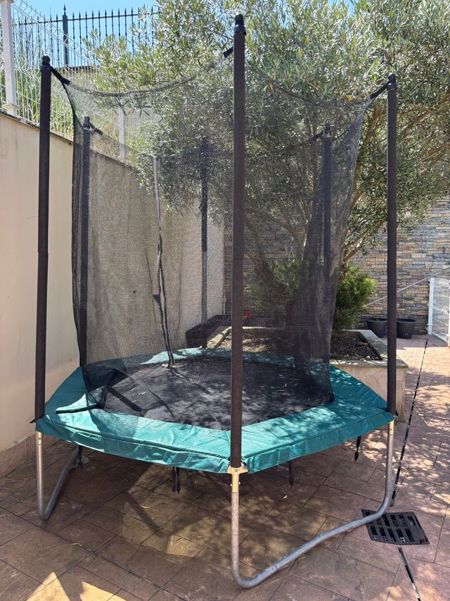 Cama elástica infantil