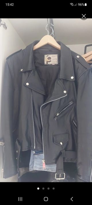 Chaqueta cuero negra AMI