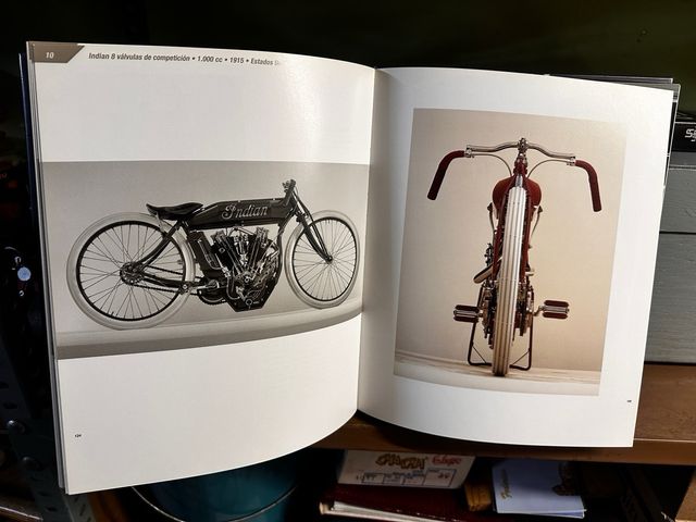 3 Enciclopedias y libros motocicletas 