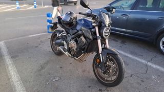 Honda CB650R - Cúpula GIVI