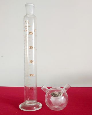 Cilindro graduato + Oliera vintage