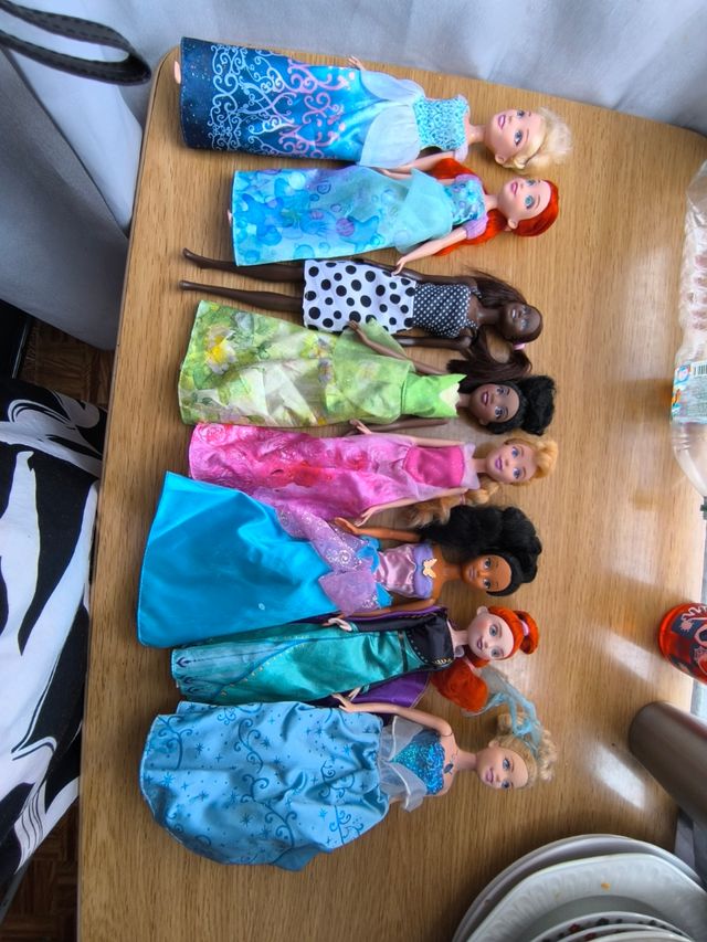 Muñecas Princesas DISNEY LEER BIEN LA DESCRIPCIÓN