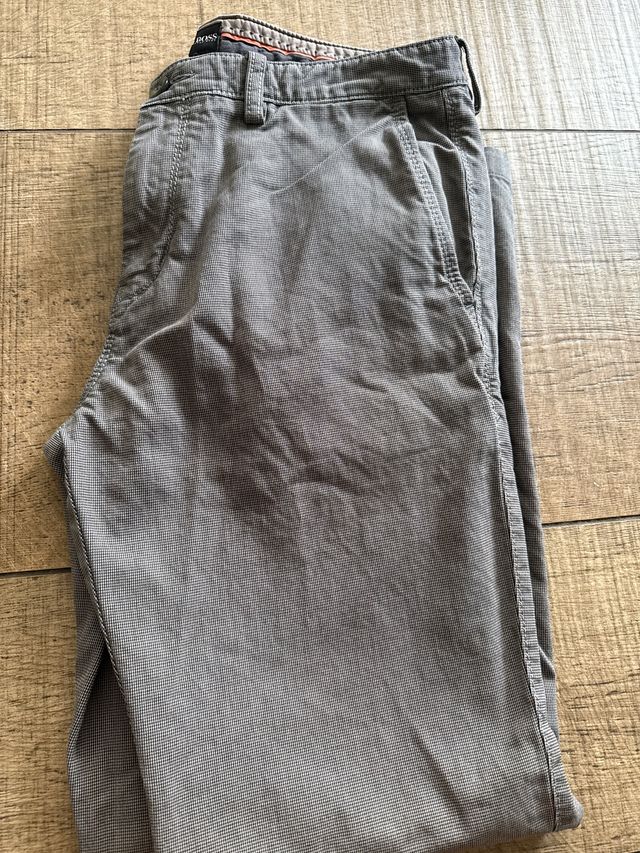Pantalón chino BOSS - Talla L