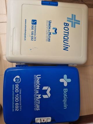 Regalo gratis
2 Botiquines Unión de Mutuas vacios