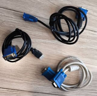 Cables VGA, HDMI y Adaptadores, teléfonos fijos.