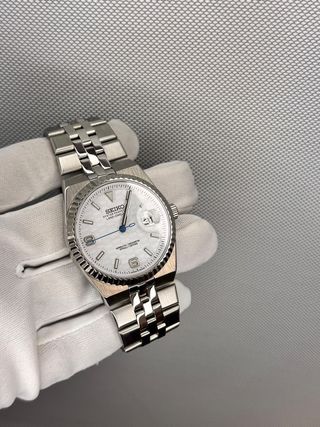 Seiko Land Dweller Mod