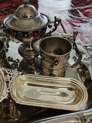 Set da caffè in metallo vintage