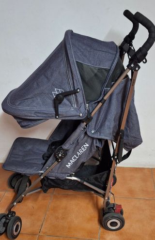 Silla paseo McLaren ligera gris
