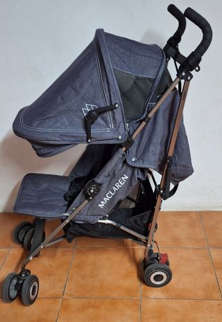 Silla paseo McLaren ligera gris
