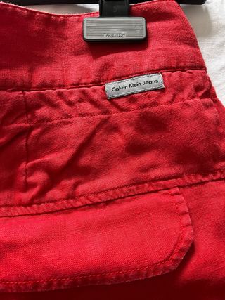 Bermudas rojas Calvin Klein talla M