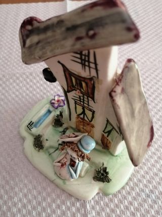 Casetta ceramica smaltata vintage