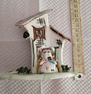 Casetta ceramica smaltata vintage