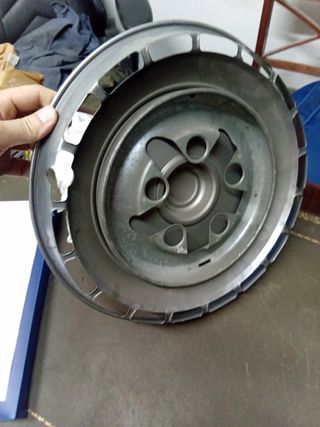 Tapacubos Ford GRANADA MK1 cromados clásicos 14"