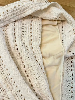 Vestito estivo beige lavorato a maglia