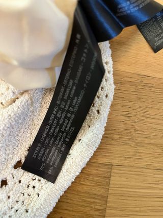 Vestito estivo beige lavorato a maglia