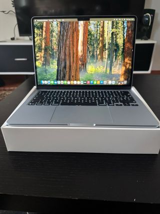 MacBook Air M4 Sky Blue