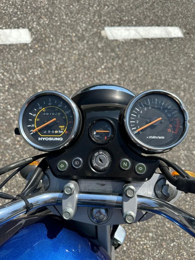 Hyosung Comet 125
