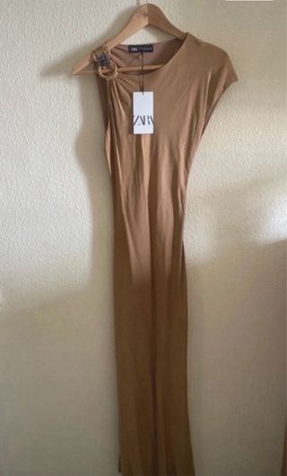 Vestido Zara satin beige - nuevo