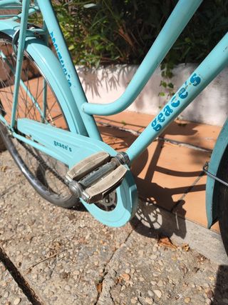 Bicicleta vintage de mujer