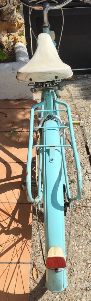 Bicicleta vintage de mujer