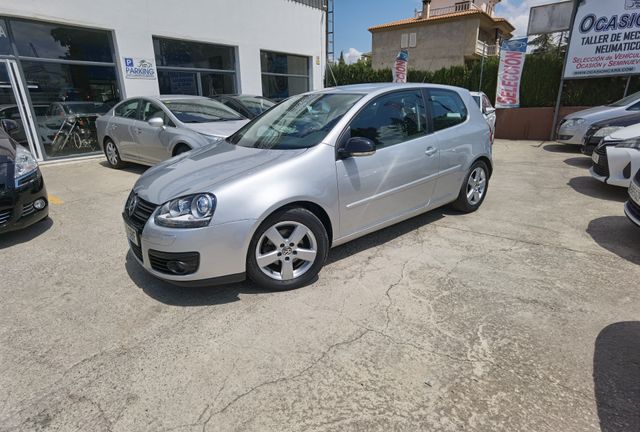 Volkswagen Golf V GT 1.9TDI