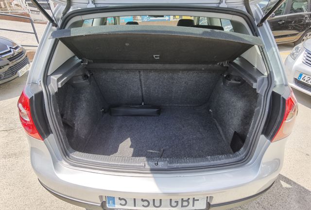 Volkswagen Golf V GT 1.9TDI