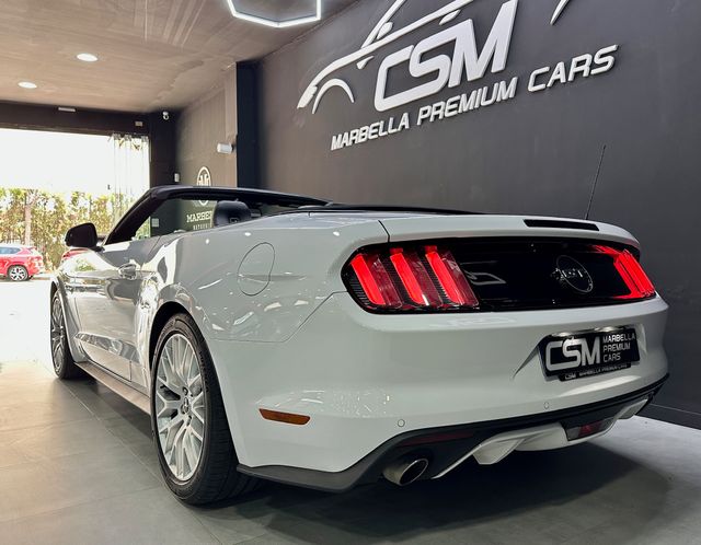 Ford MUSTANG GT Convertible 5.0 V8 421cv