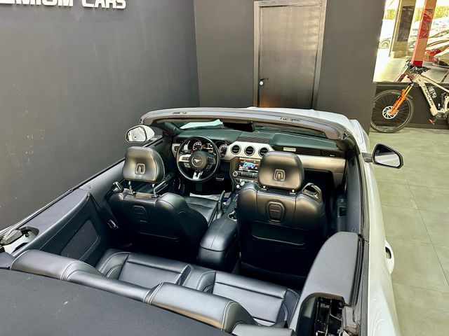 Ford MUSTANG GT Convertible 5.0 V8 421cv