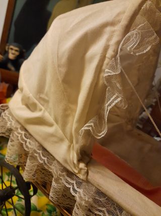 Carrozzina per bambola vintage